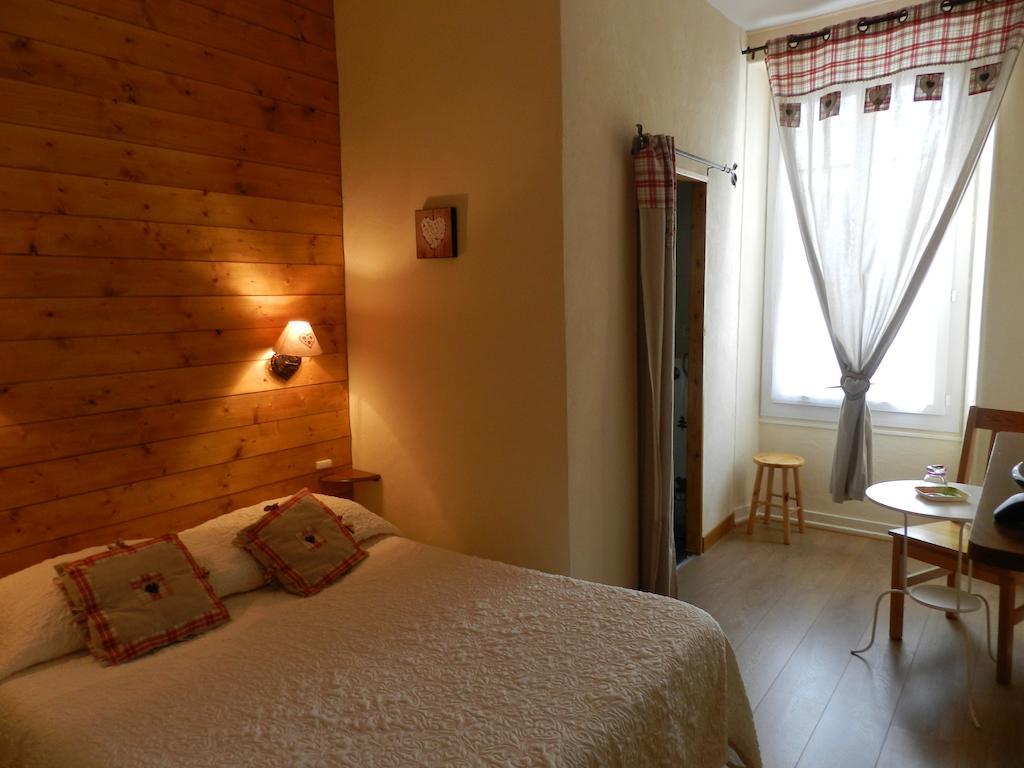 Hotel Du Mont Blanc Sallanches Rom bilde